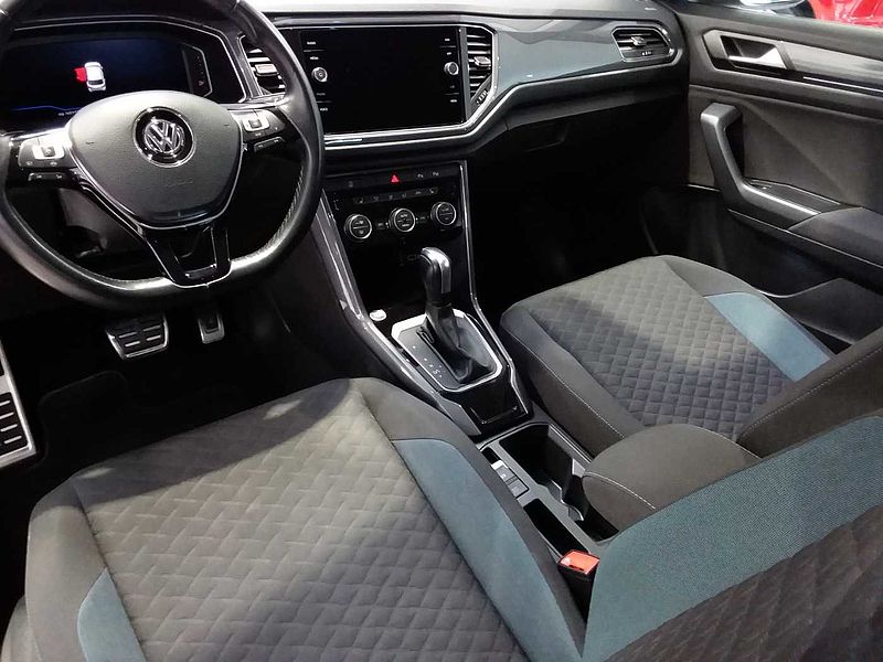 Volkswagen T-Roc 1.5TSI, IQ. DRIVE AHK ACC AUT Navi LED PDC